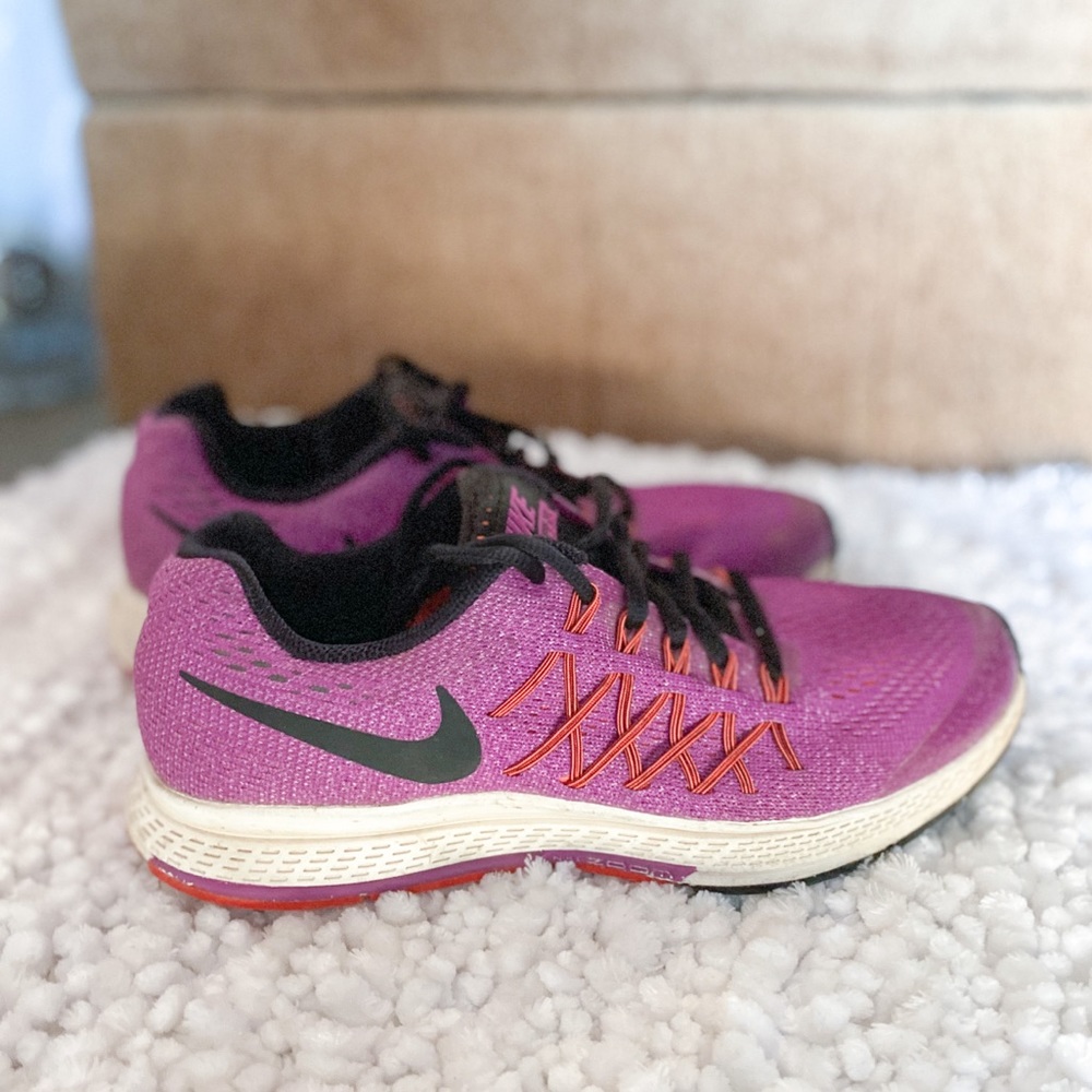 EUC Nike Zoom Pegasus 5.5 kids / 6.5 7 women’s